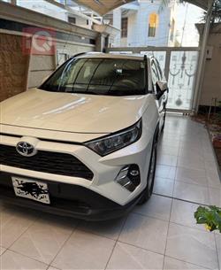 تويوتا راف 4